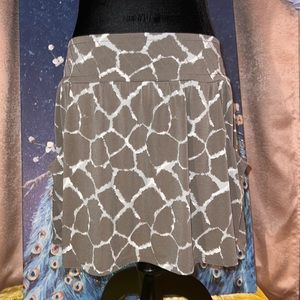 Banana Republic Size M Pocketed Skirt